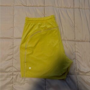 Lululemon Pacebreaker 7" Inseam Shorts